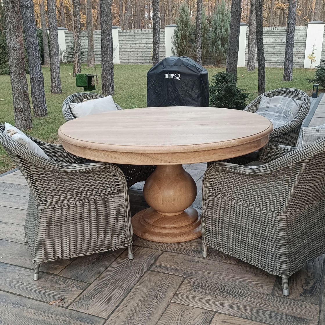 Okrągły 130 cm stół dębowy model Kniaź
