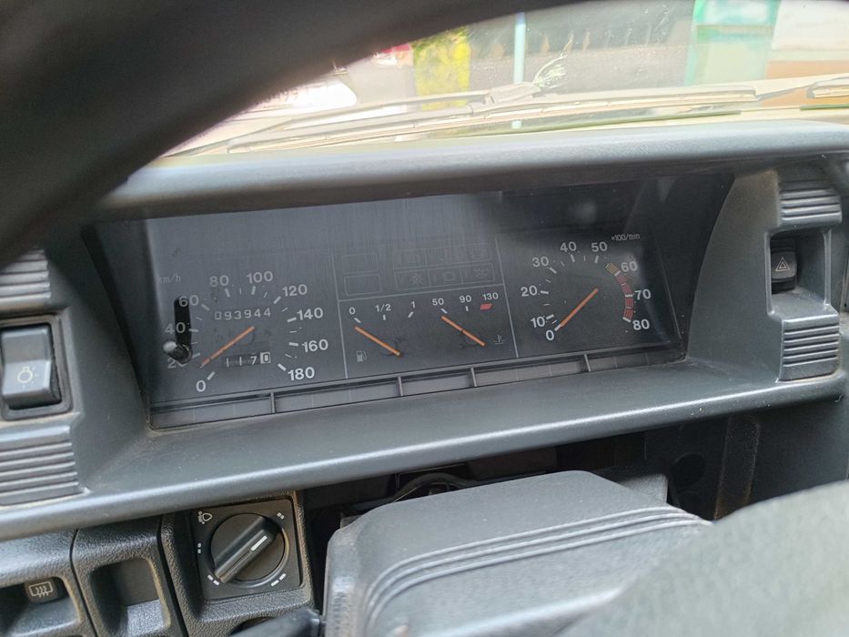 Продам автомобіль ваз 21099