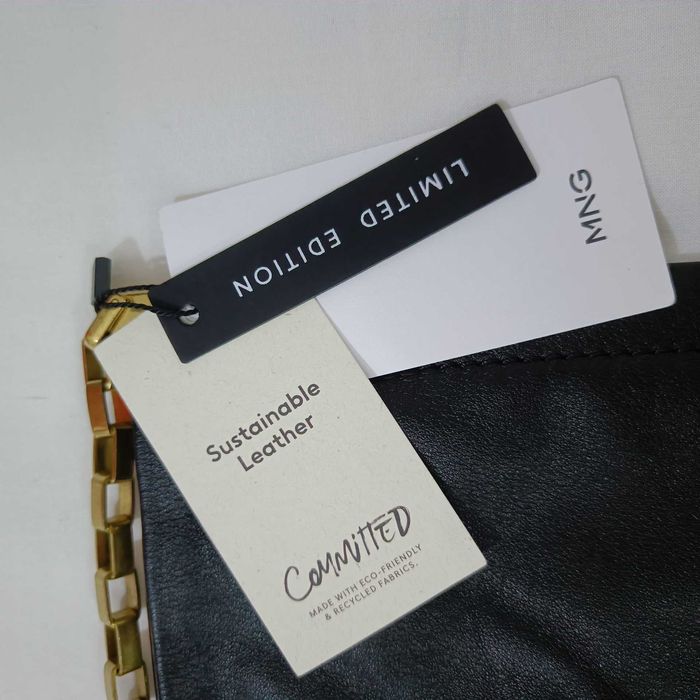 Mala/ carteira pele e corrente