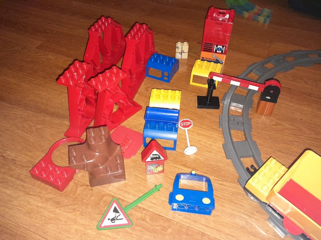 Duży zestaw Lego Duplo Cargo