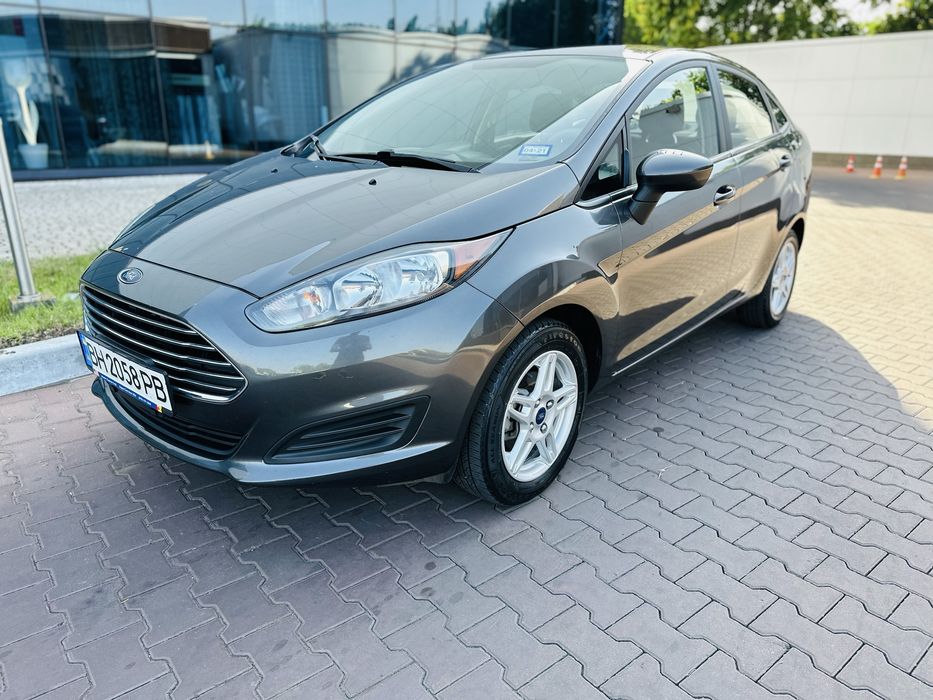 Ford Fiesta 2018 Автомат