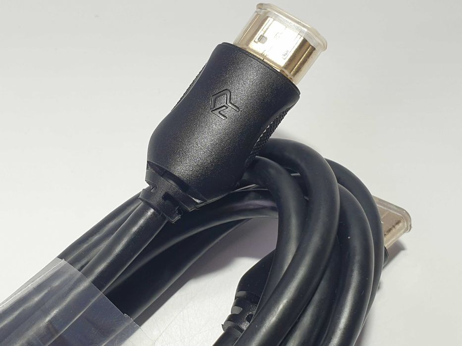 кабель hdmi to hdmi 3D 4Kx2K UHD 30 Hz 48 bit  Rankie 1.8м
