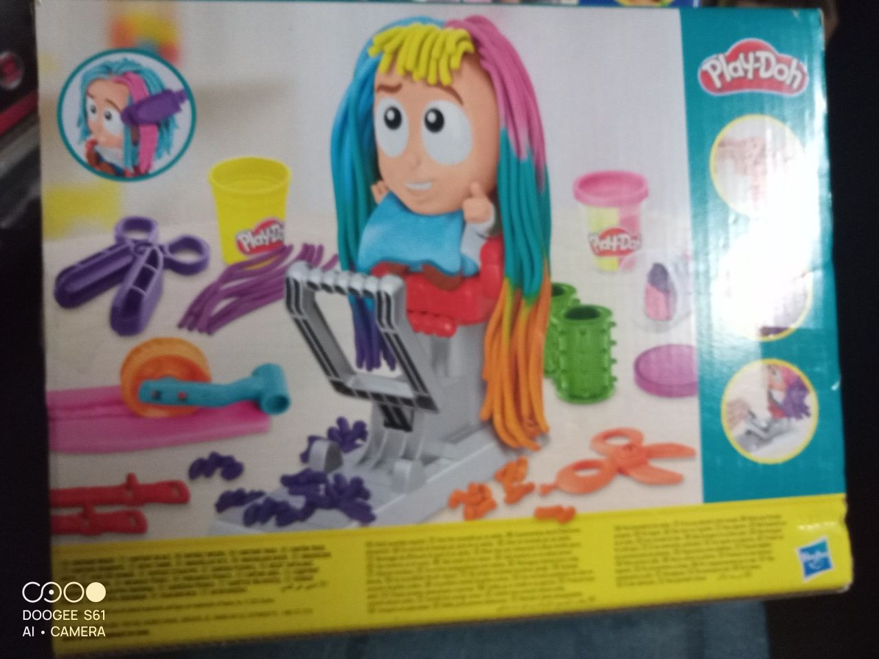 Nowa ciastolina playdoh fryzjer