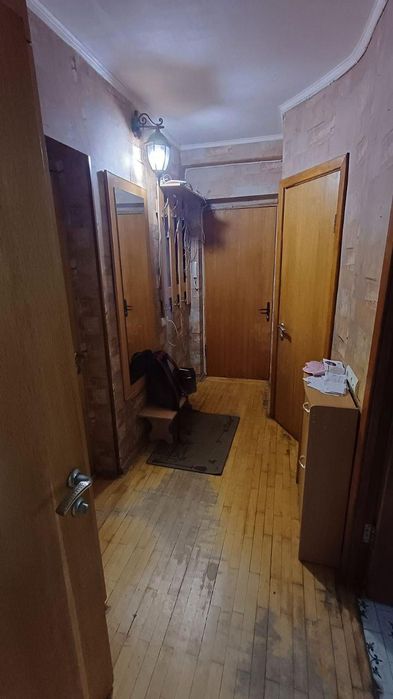 Продам 3 кім.квартиру,вул.Чорних Запорожців,ТЦ Форум,м.Бровари SL