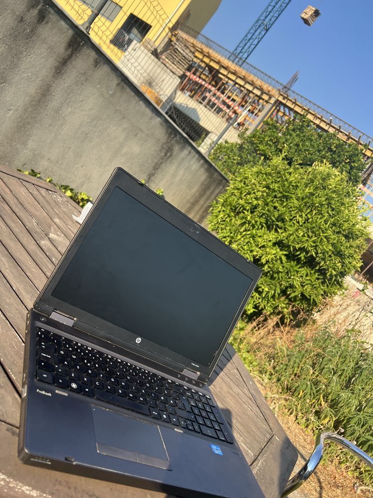 Portatil i3, 6 gb de ram, placa de video integrada, ssd 240 gb