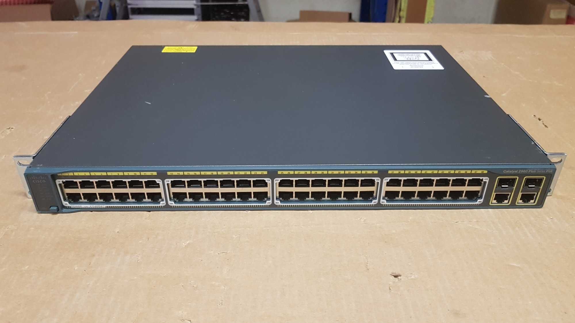 Комутатор Cisco WS-C2960-48PST-S