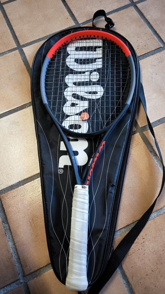 Wilson Clash 100