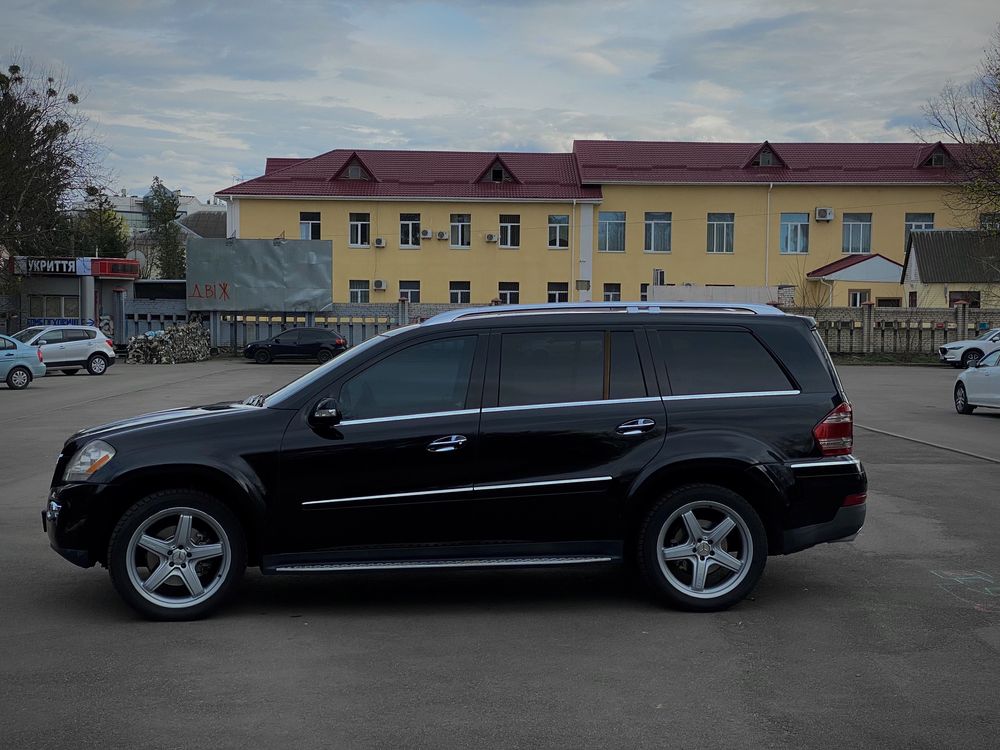 Авто,Mersedes-Benz Gl 550