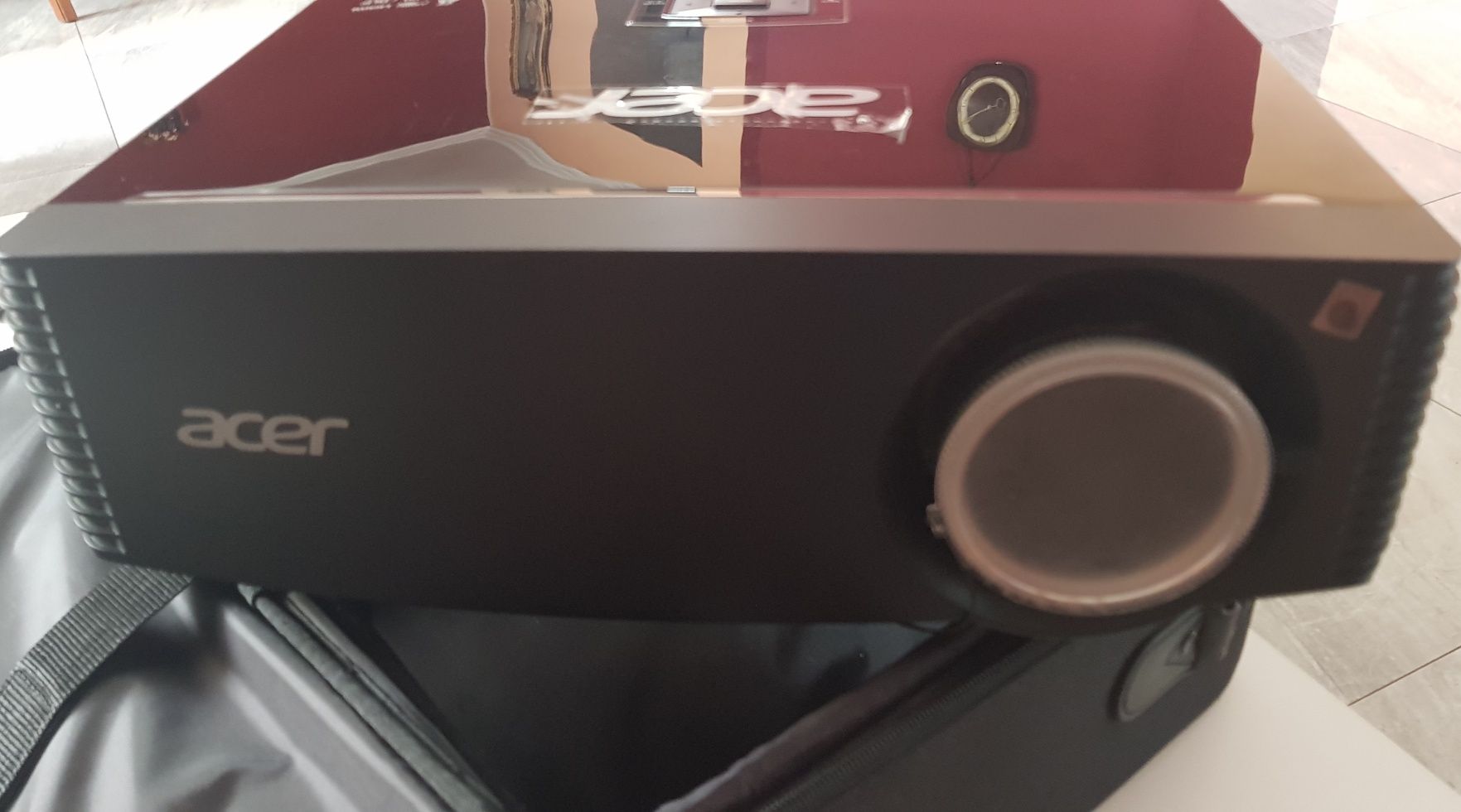 Projektor DLP ACER Full HD