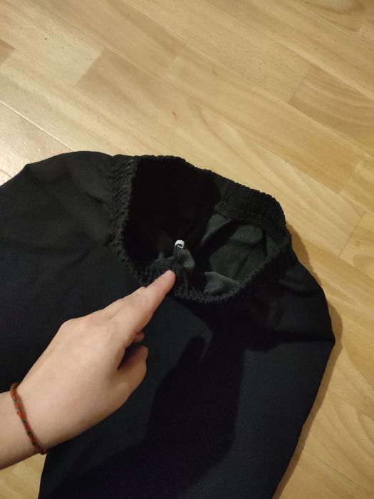 Продам черные спортивные штаны весна -осень женская новая р S-44