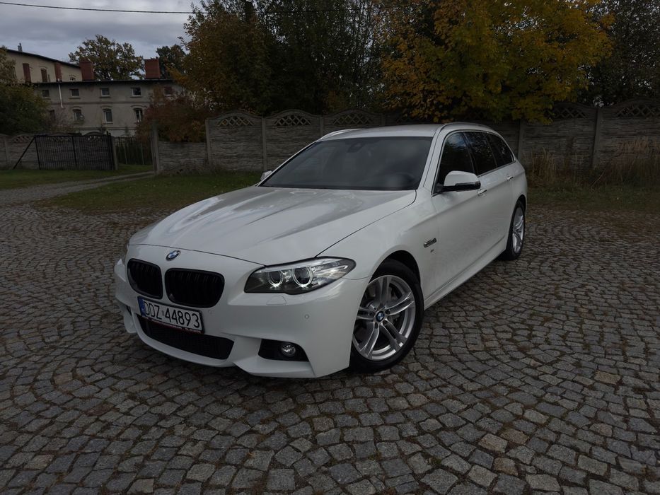 BMW Seria 5 BMW 5 F11 528iXdrive M-pakiet 245km Touring LCI