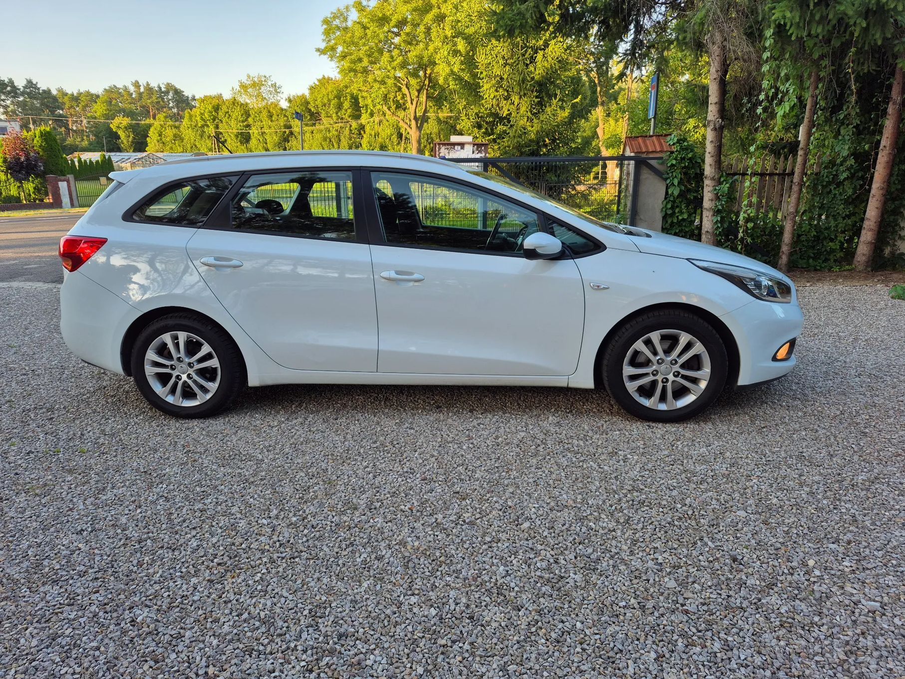 Kia Ceed 100% Bezwypadkowa,Serwis,2 kpl.kół,bardzo zadbana