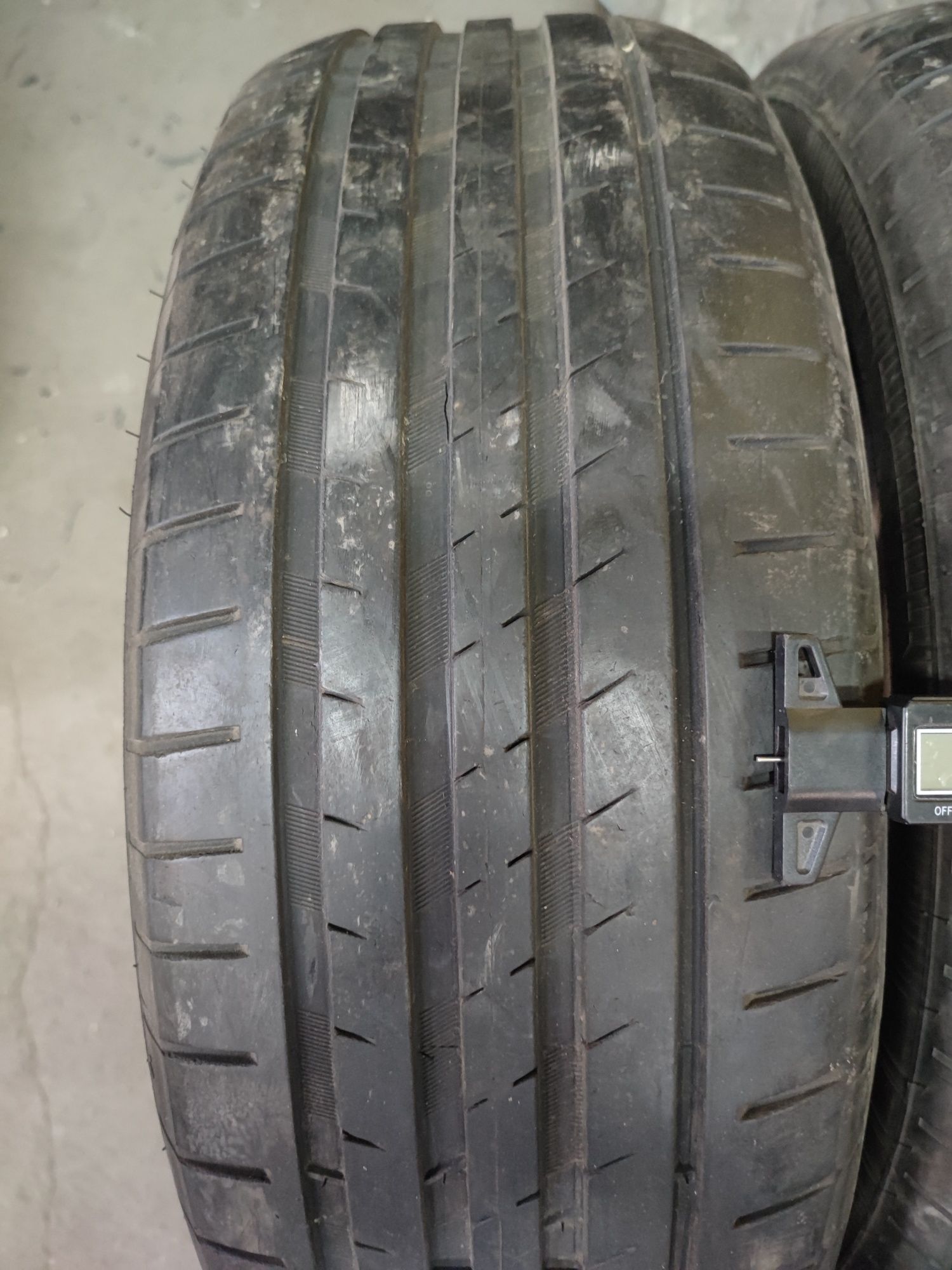 Opony letnie 215/55R18 99V Vredestein SportRac S 2018r 2szt.