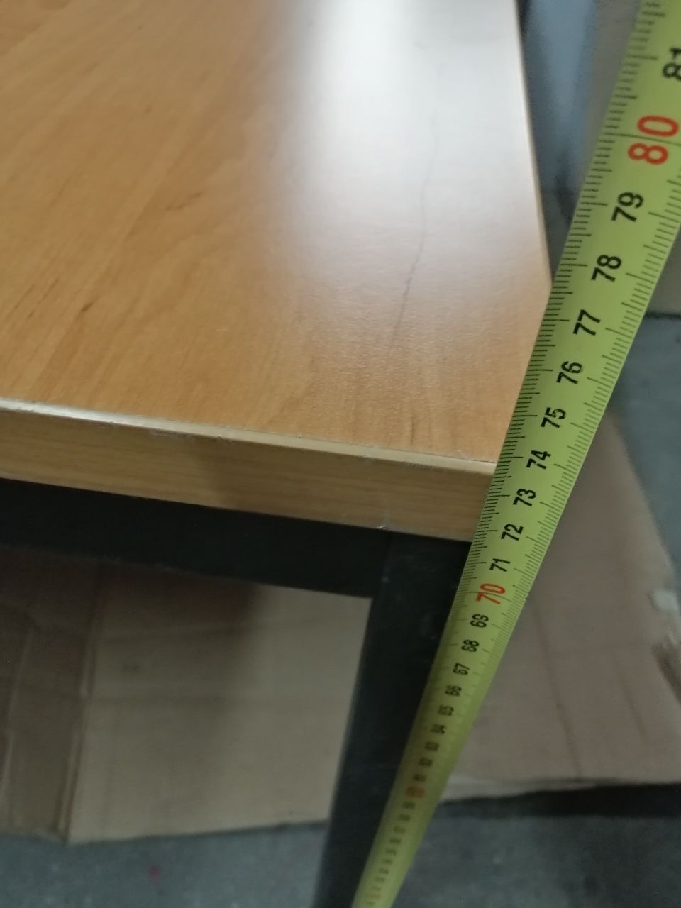 Stół solidny z metalowimi nogami OKAZJA