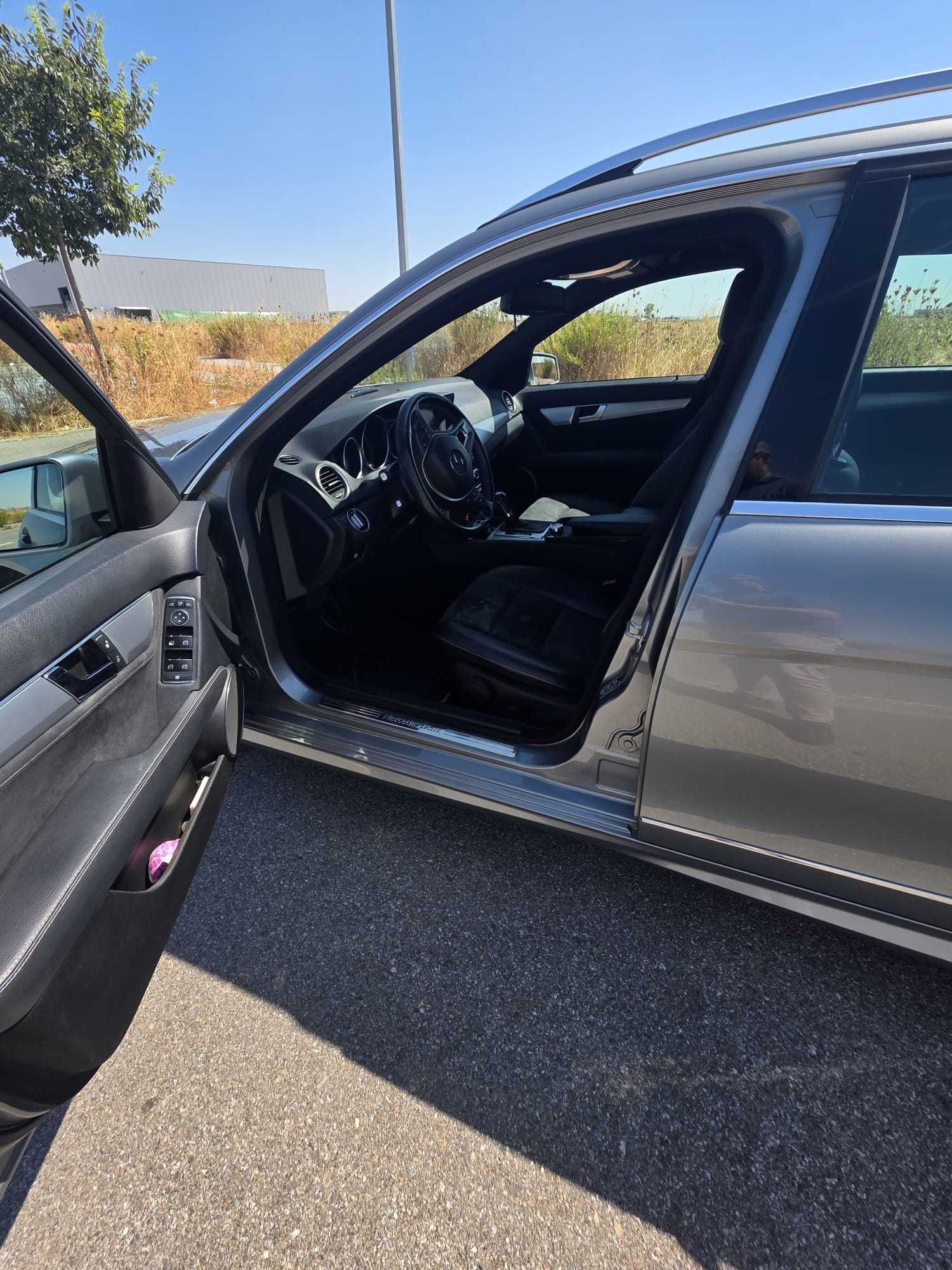 Carrinha Mercedes