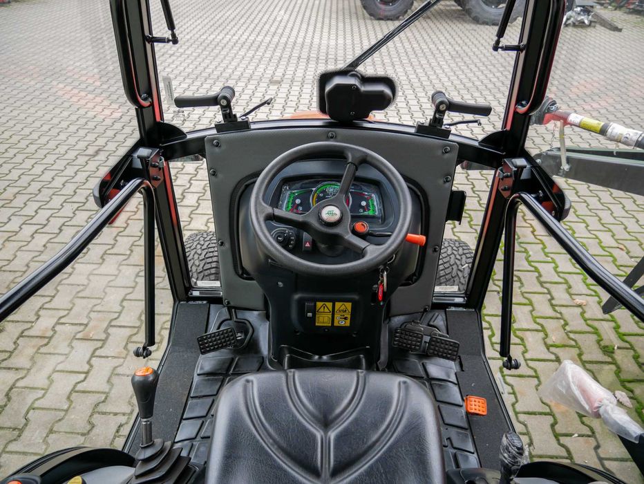 TAFE 6028M z kabiną [24,4 KM]komunalny nie Farmtrac, Solis, Kubota, LS