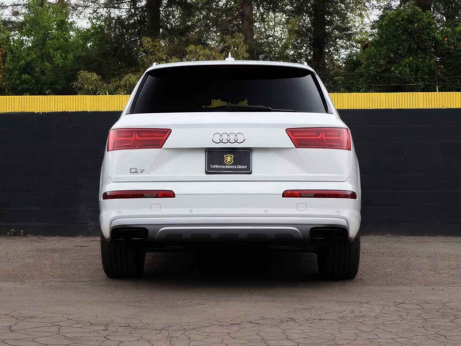 2019 Audi Q7 Premium Plus