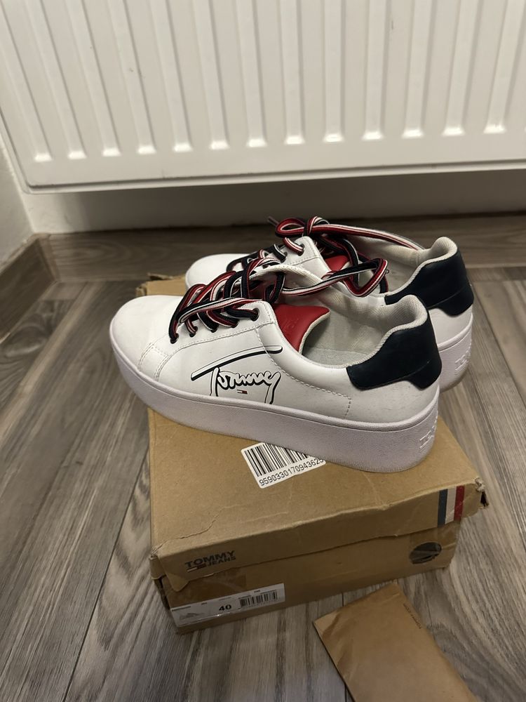 Buty sportowe tommy hilfinger