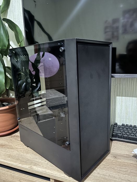 Ігровий корпус Gamemax СКЛО!