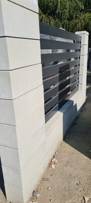 Bloczki gładkie pustaki modułowe ogrodzenie murek beton