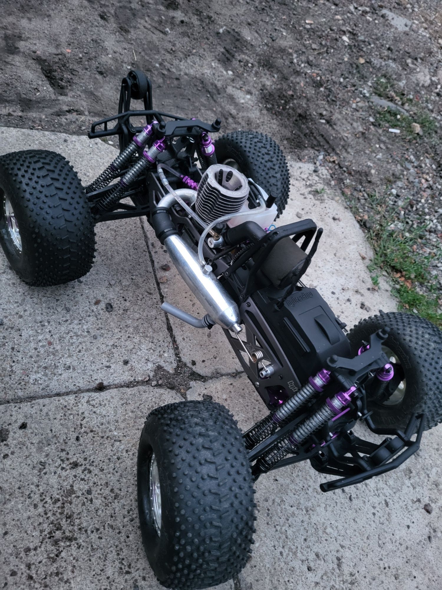 Model RC spalinowy HPI Savage XL 5.9 doinwestowany, b.d stan, zestaw !