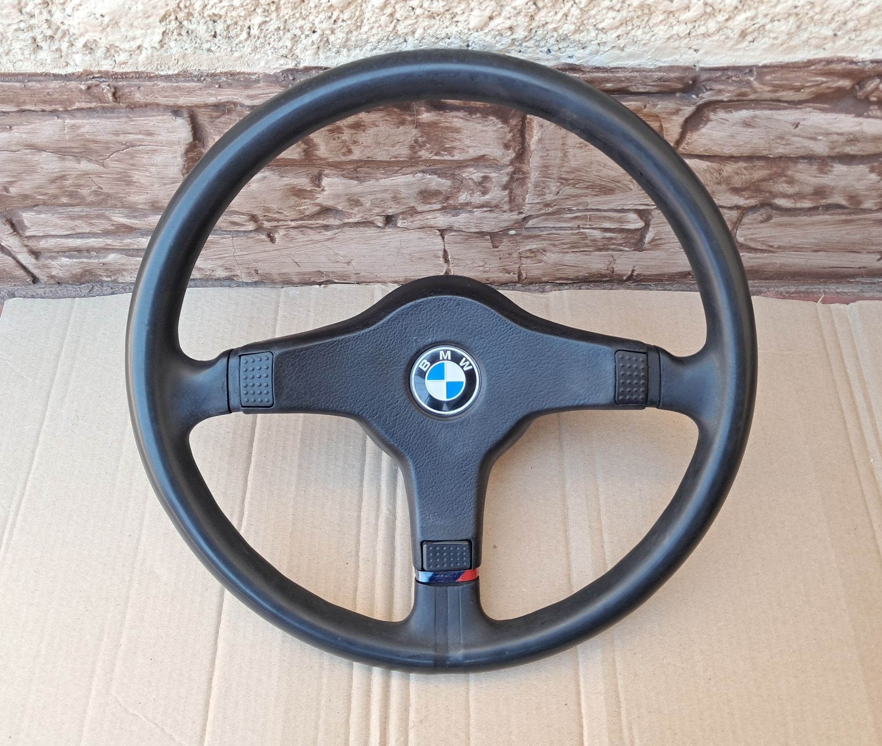 Руль бмв e28 30 34 М technic 1 Germany originall