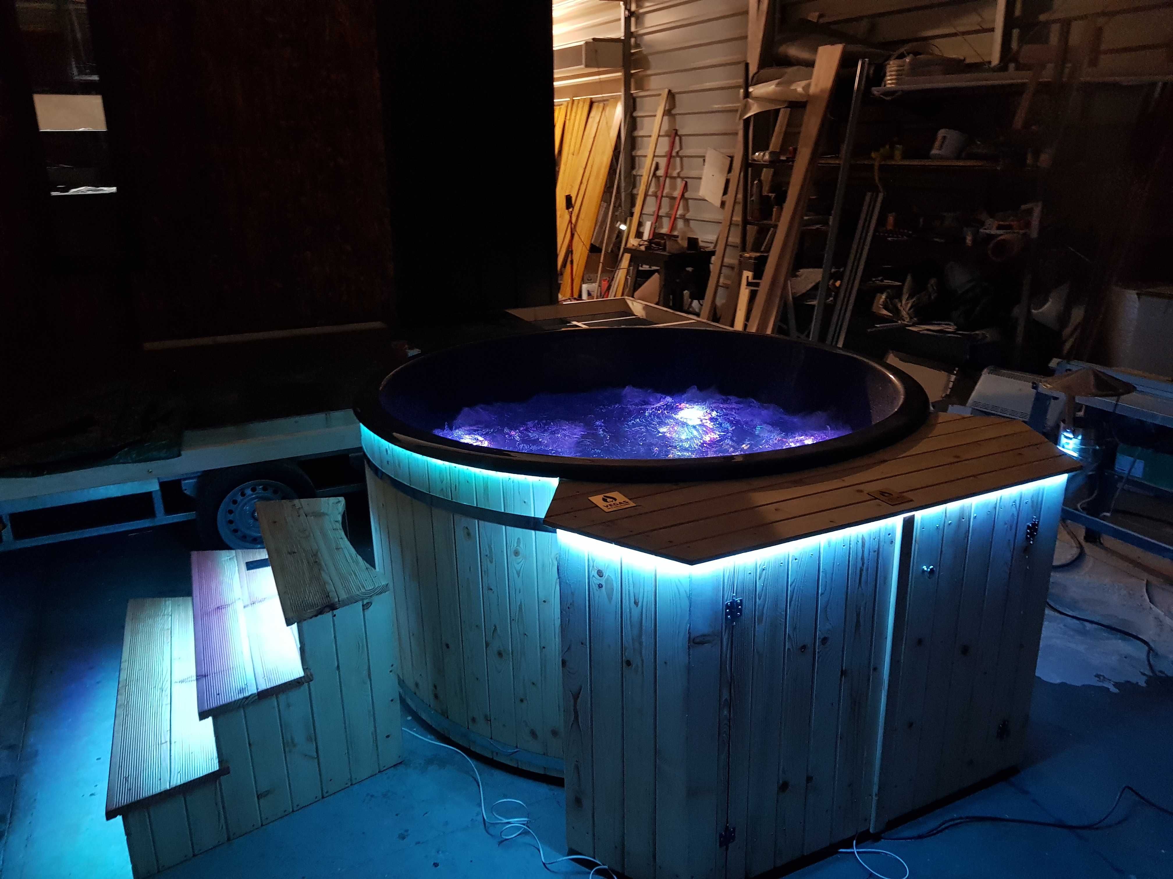 Balia ogrodowa JACUZZI  z ogrzewaniem elektrycznym 7,5 KW AKRYL