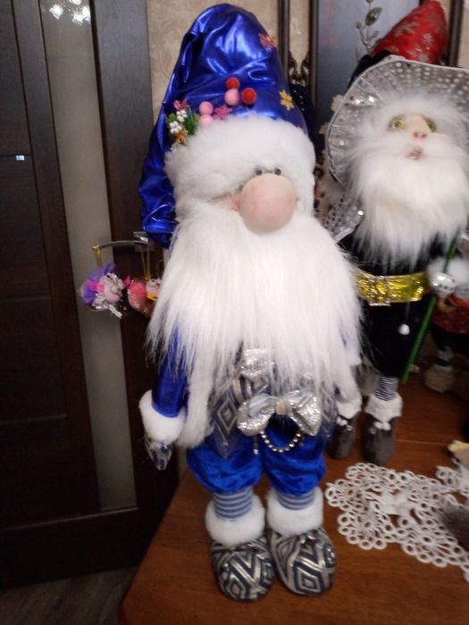 Гном новогодний.