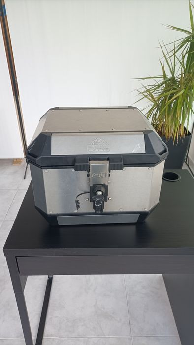 Top case givi alasca como nova