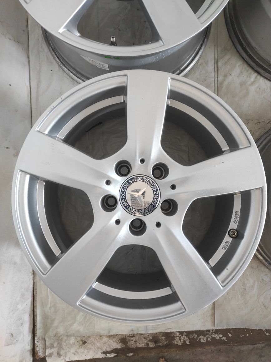 243 Felgi aluminiowe MERCEDES R 16 5x112 Ładne