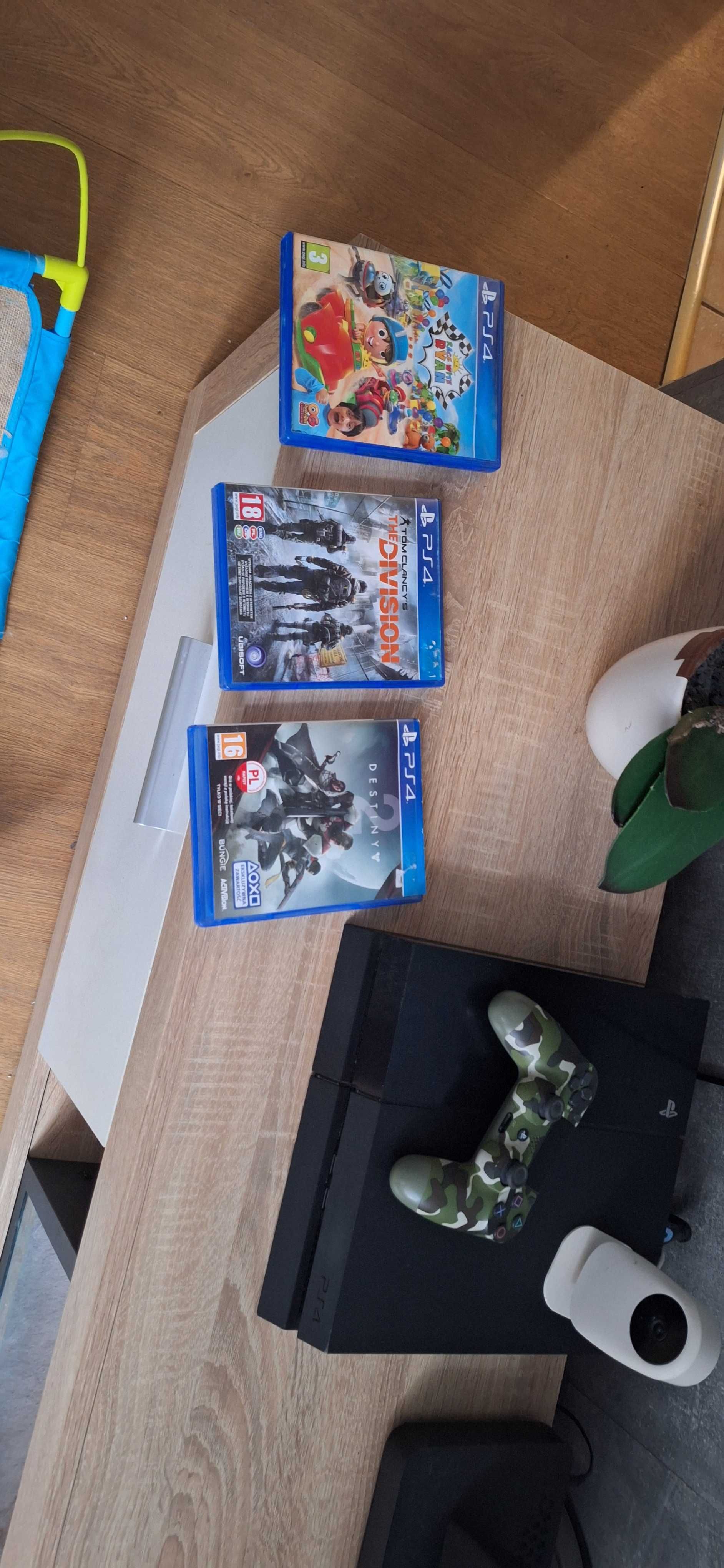 Playstation 4 konsola