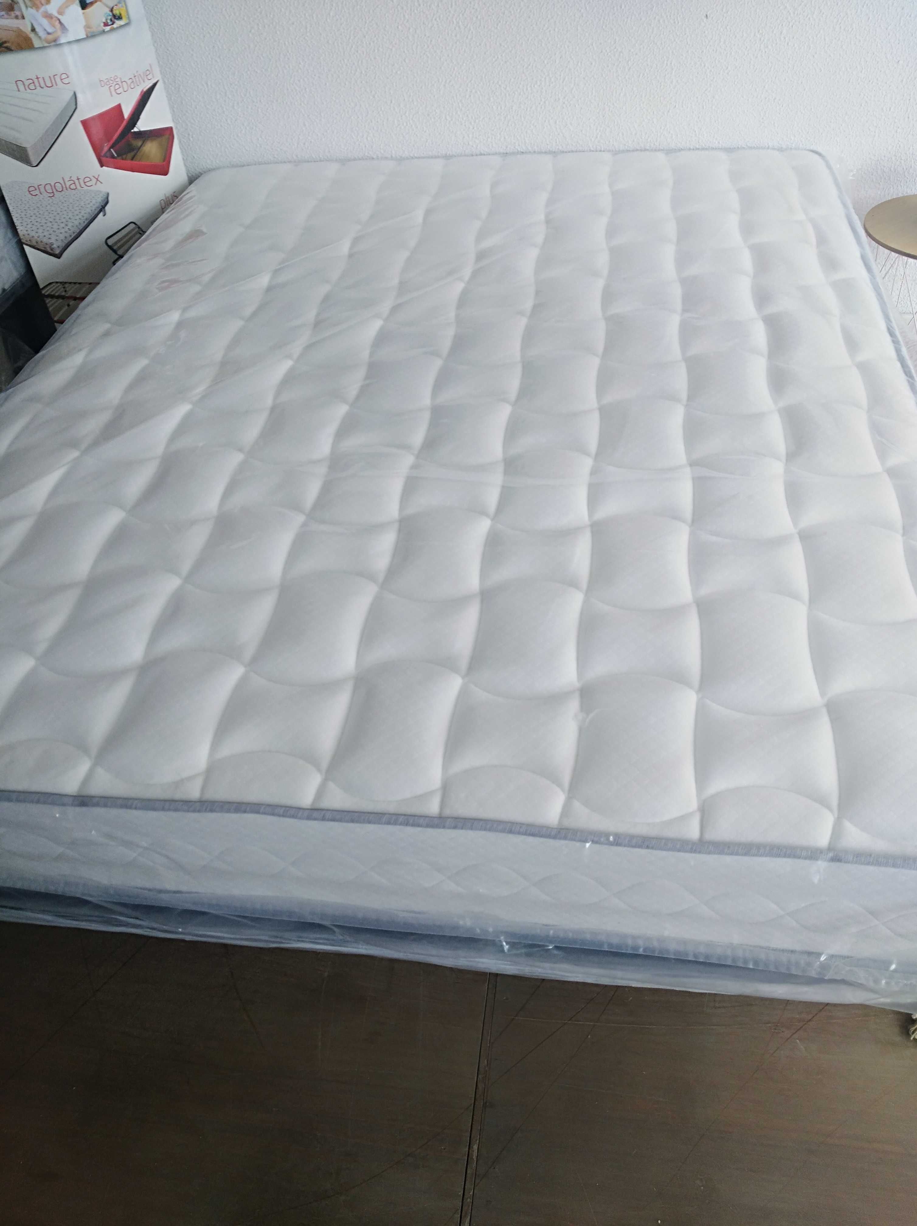 Colchão casal 200 x 160 Ortopédico Plus, NOVO
