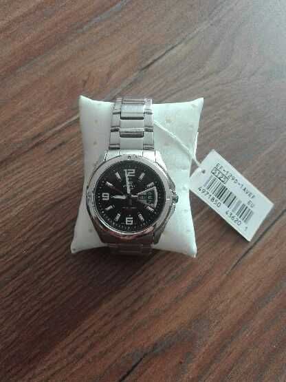 Nowy zegarek Casio Edifice