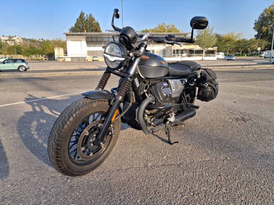 Moto Guzzi V9 Bobber Special Edition