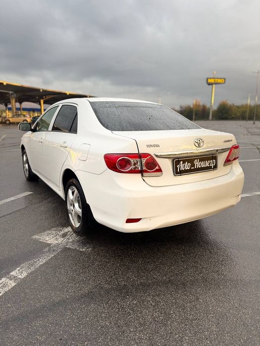 Продам Toyota Corolla