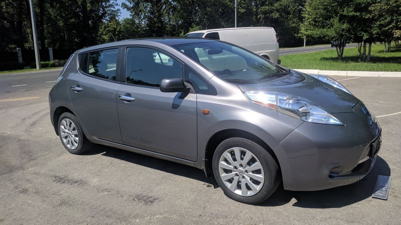 Nissan leaf 2015 S+