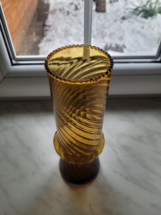 Miodowy wazon Huta Laura
