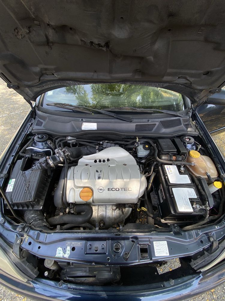 Opel Astra G 1.8 16v Bertone gasolina c/ sistema de GPL