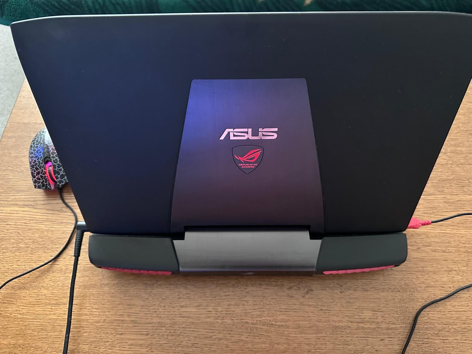 Asus ROG G751JY, 17" IPS,32gb ram, i7 SSD GeForce GTX 980m