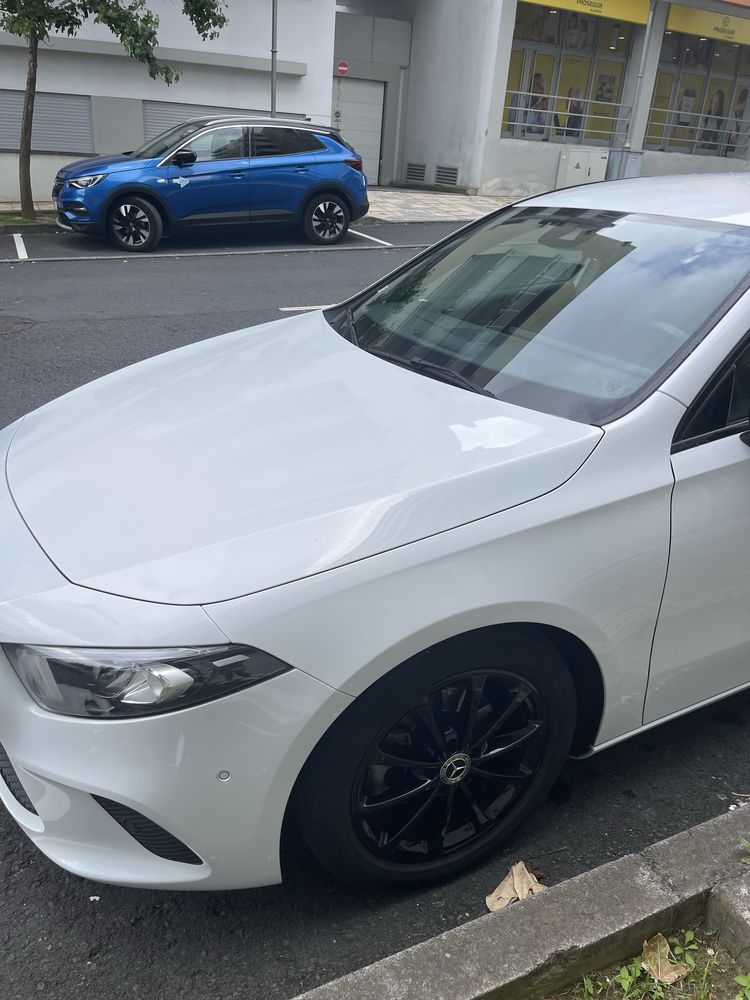 Mercedes Benz A160