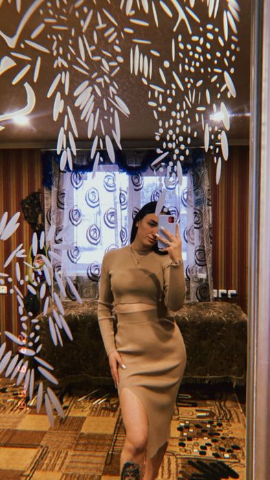 Продам костюм топ и юбка