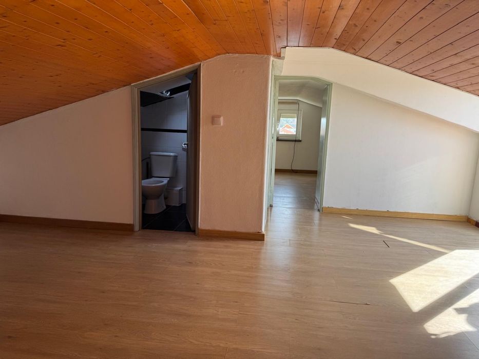 Arrenda-se Apartamento T3