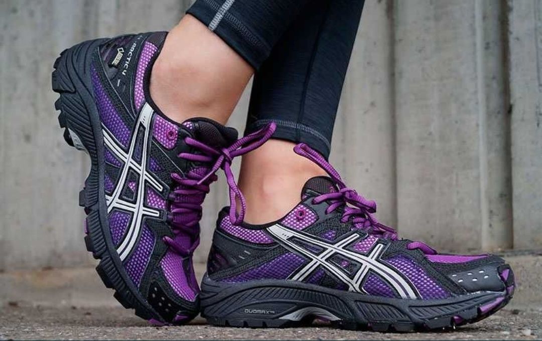 Кросівки з шипами ASICS Gel-Arctic 4 Gore-Tex розмір 39см.