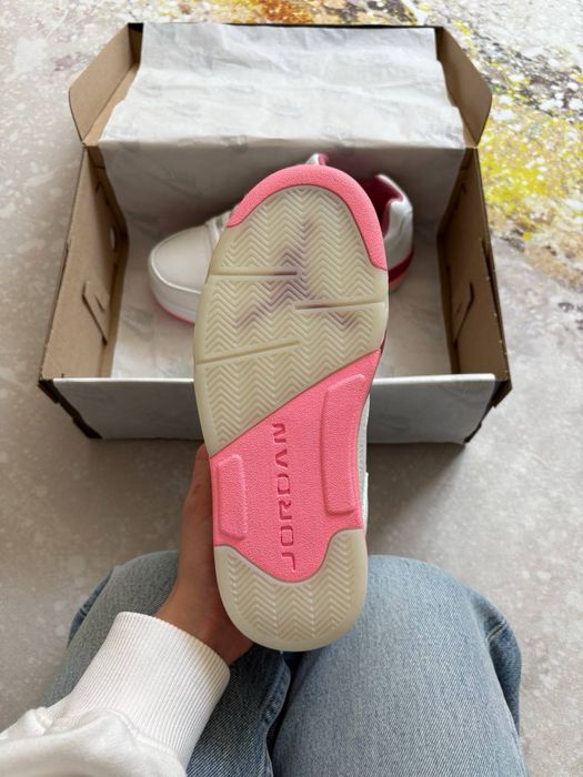 Jordan 5 Retro Low Desert Berry