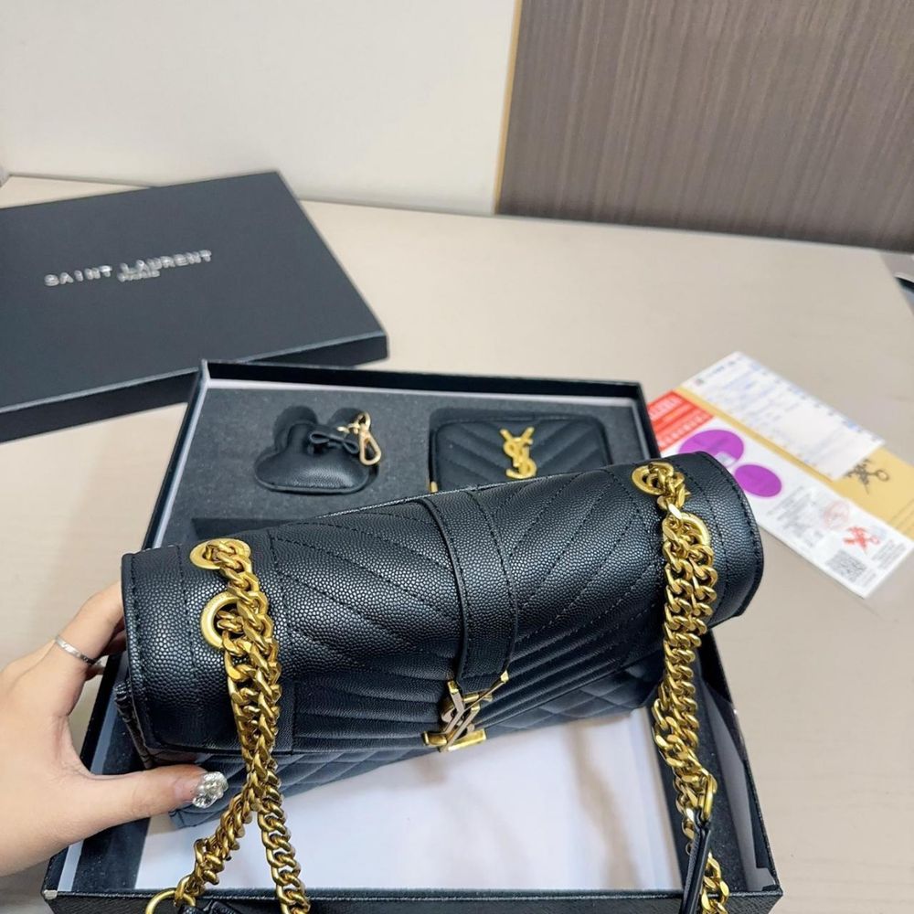 Komplet Saint Laurent