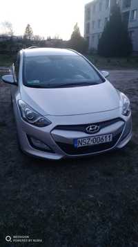 Hyndai i30 2014. 1.6d manual 220k