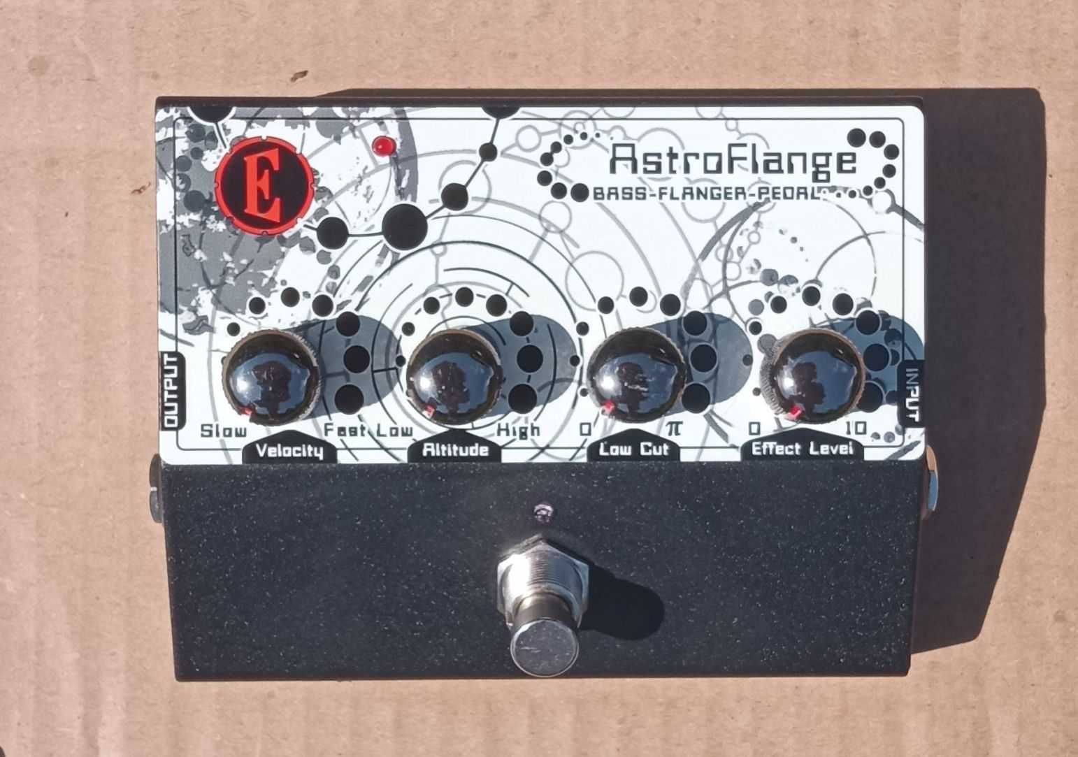 Eden Astroflange Bass Flanger Pedal (z zasilaczem) sklep