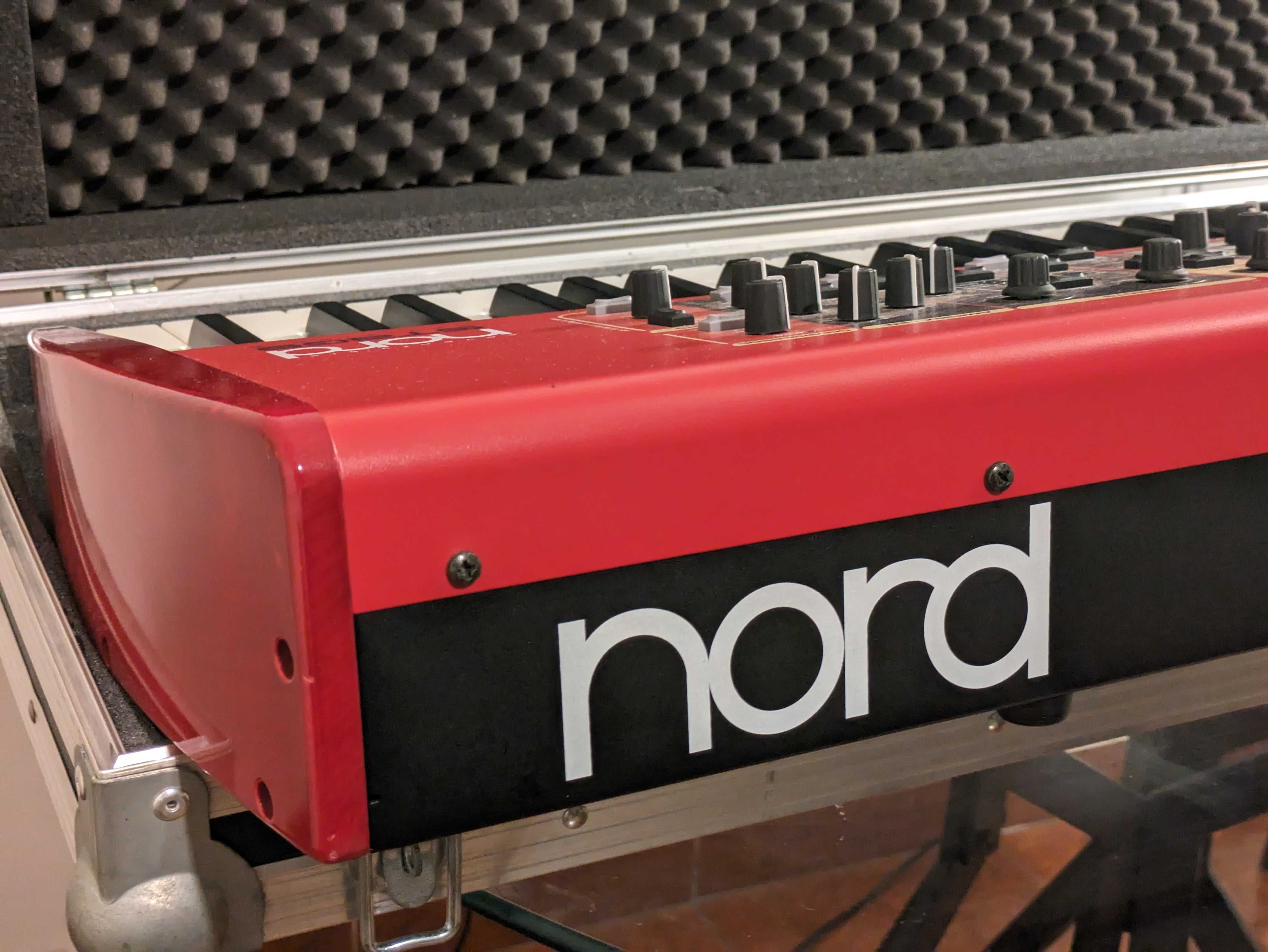 Nord Stage 76 + Hard Case