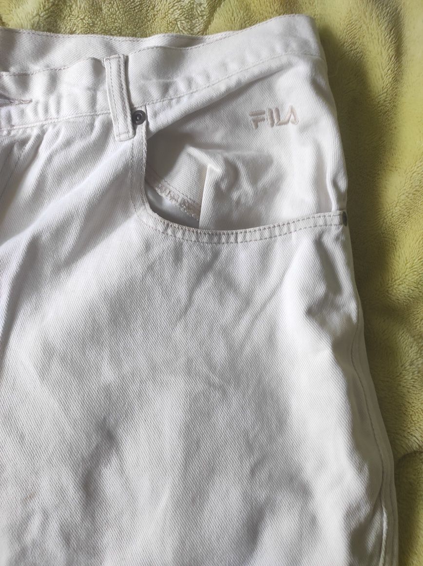 Шорти білі Fila size 40