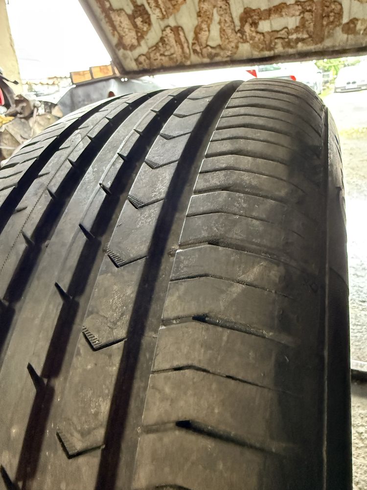 Opony  235/55/17 continental conti premium